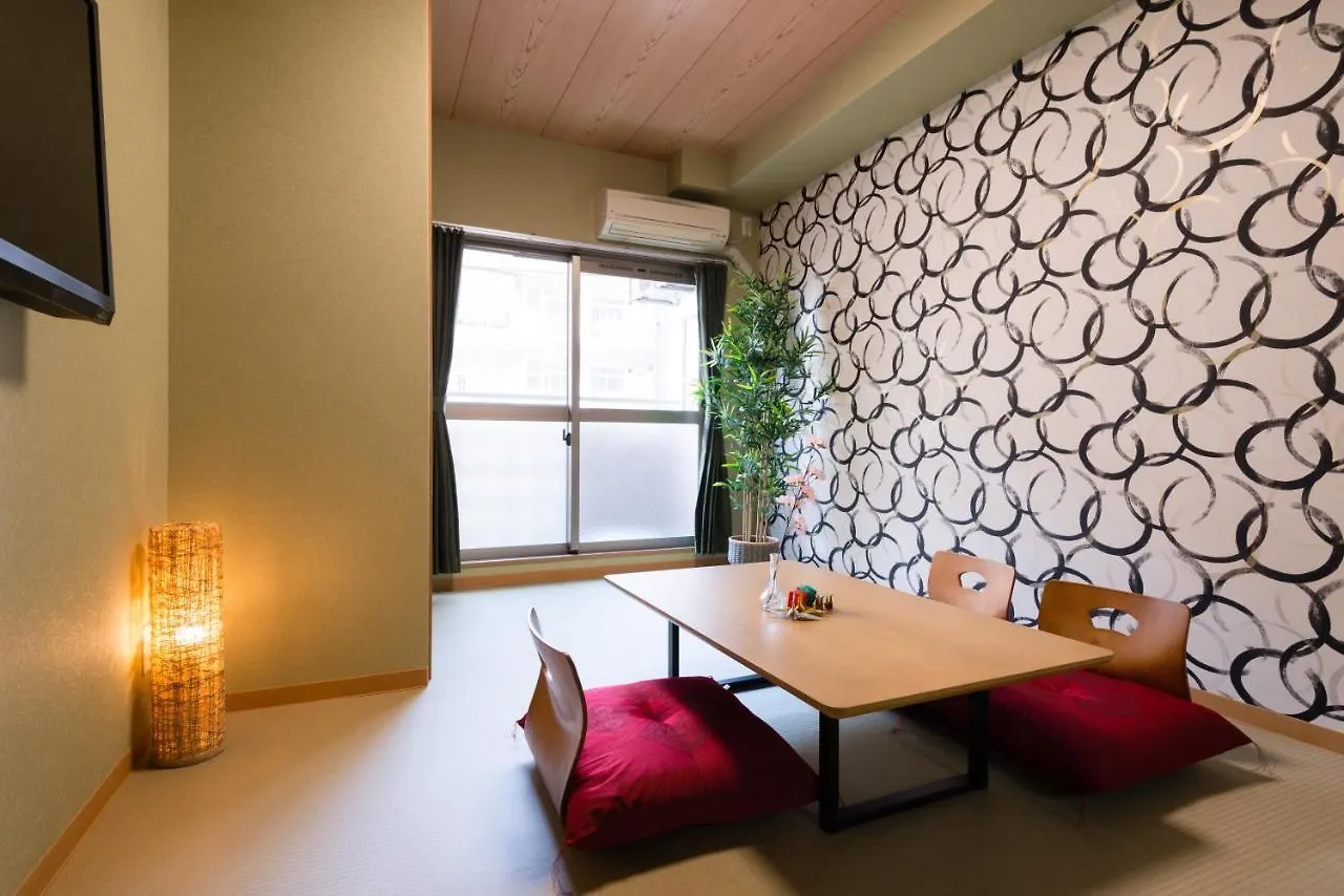Krehl Minamihorie Condominium Osaka 3*,  Japan